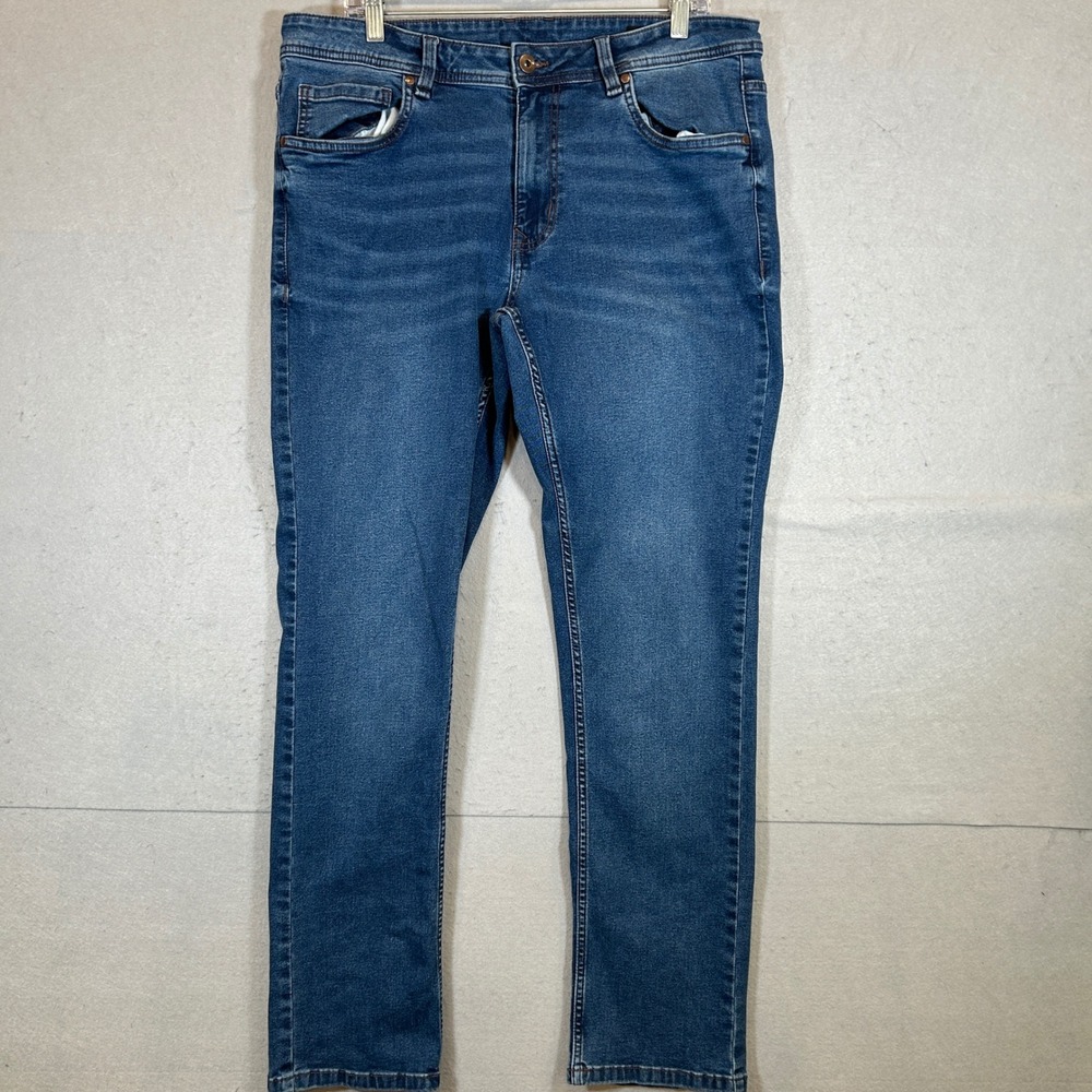 The Perfect Jean TPJ Jeans Mens 34x32 Slim Fit Blue Denim Medium Wash